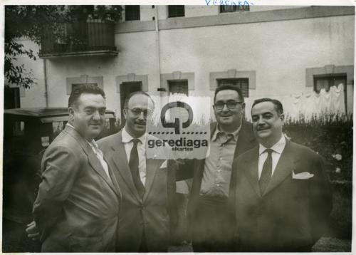AR-AL-00102-65fbf6964a79b4.37378415.jpg